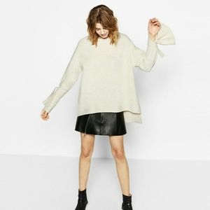 Zara Knit ivory Sweater With Tie Sleeves small